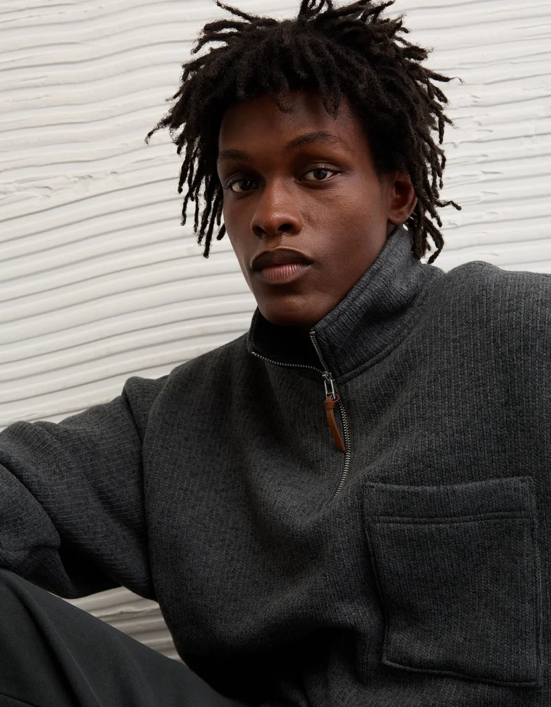 American Eagle  AE Cozy Fleece Quarter-Zip Sweatshirt for Men | Best Price UAE